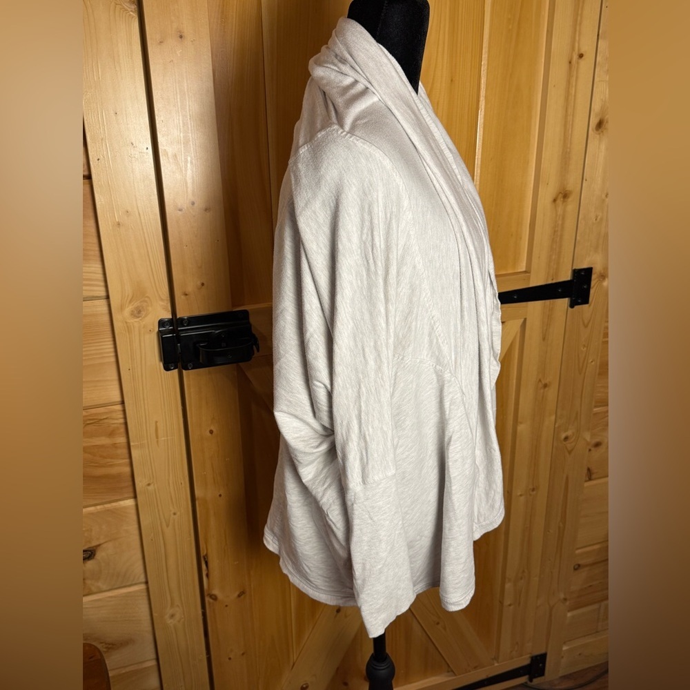 Lululemon Water Bound Wrap Grey Draped Cardigan Modal Size 10 - Picture 3 of 8